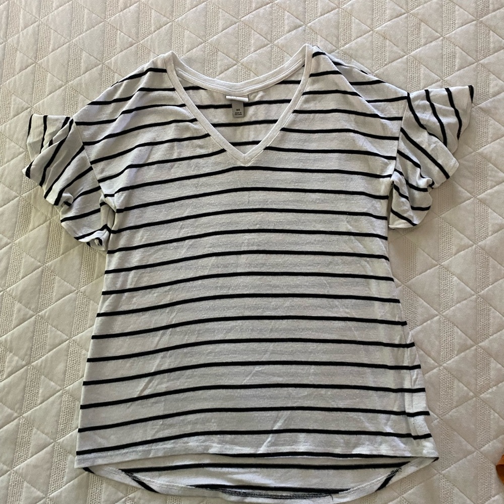 A new day XS black and white stripes Tee with ruffle sleeves